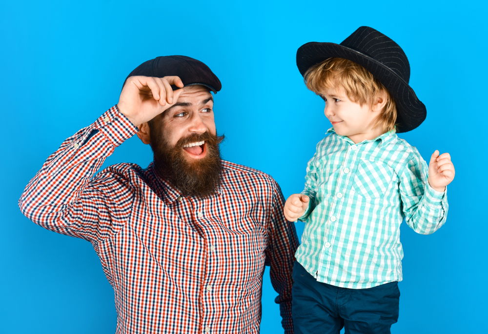 האם ילדיכם באמת מאושרים כמו שאתם חושבים שהם?