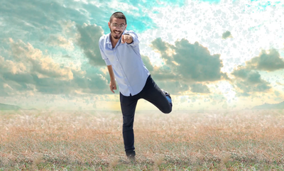 שניאור אוחיון בשיר מחויך: "חיוך שלא נגמר"