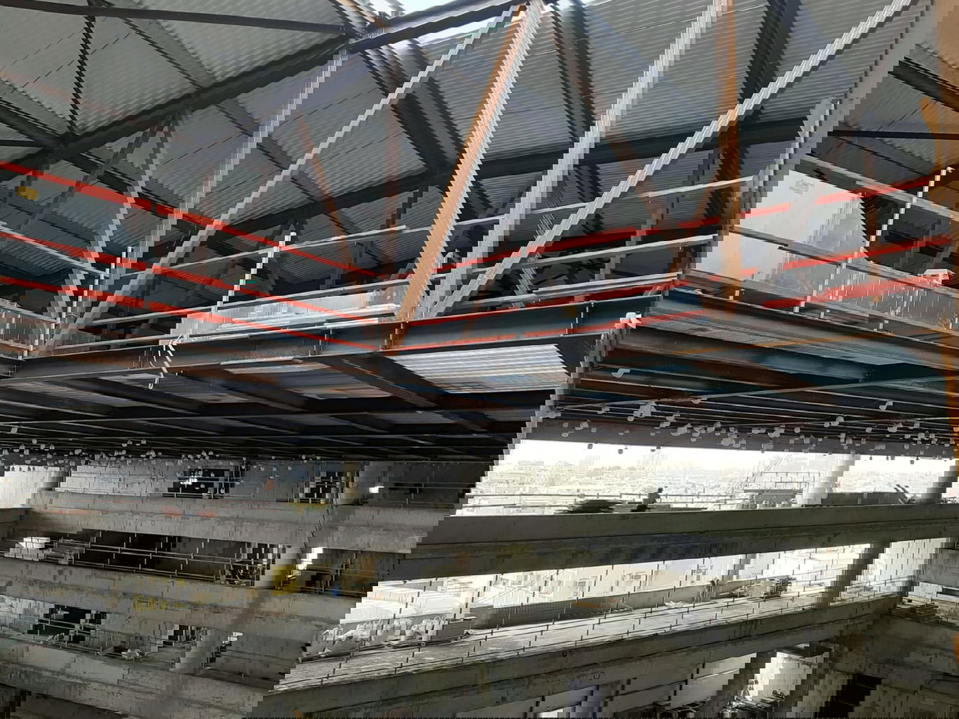 תיעוד: ההכנות בויז'ניץ לקראת ראש השנה