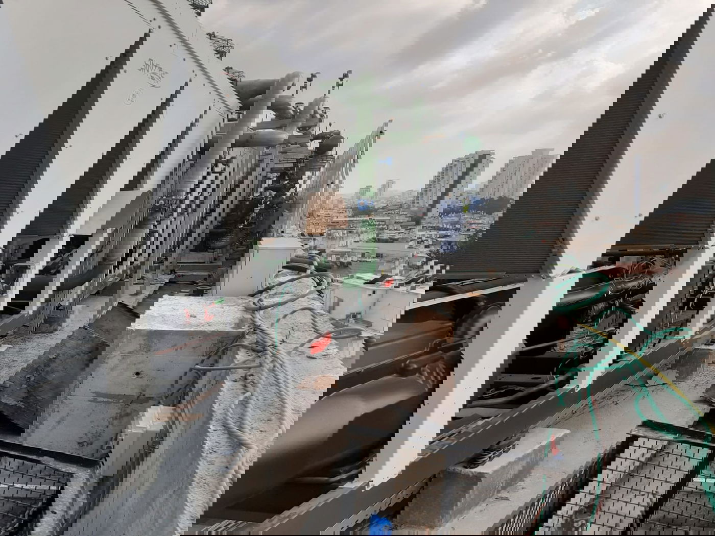 תיעוד: ההכנות בויז'ניץ לקראת ראש השנה