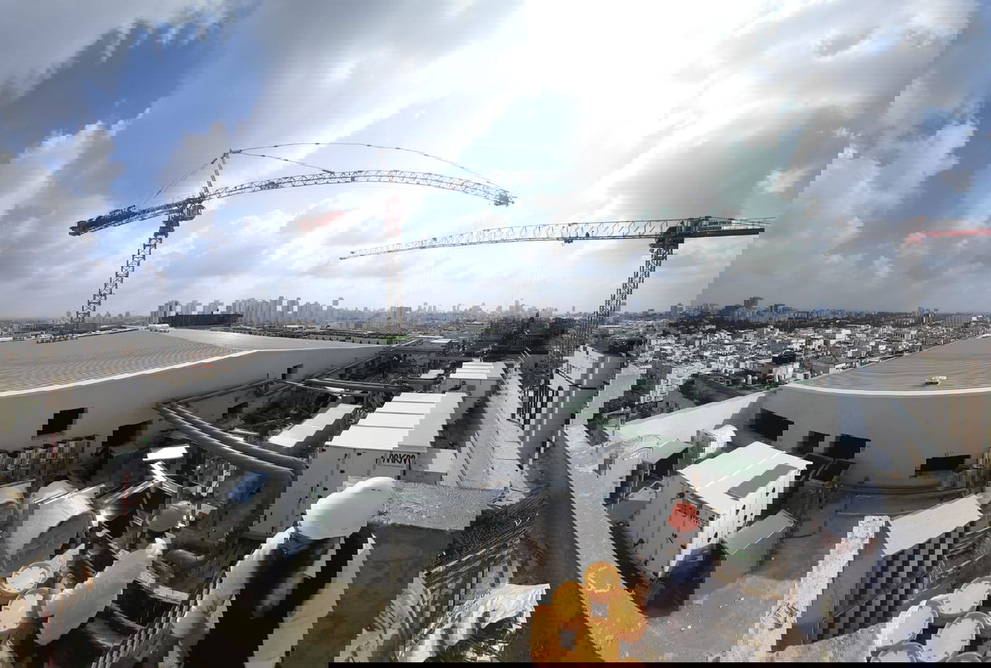 תיעוד: ההכנות בויז'ניץ לקראת ראש השנה