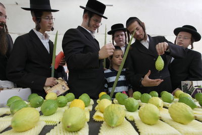 שימו לב: אין לייבא סטים של ד' מינים מחו"ל