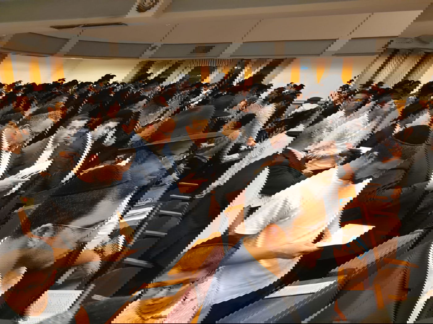 הסליחות בראשות הראשל"צ ו'חבר המועצת'