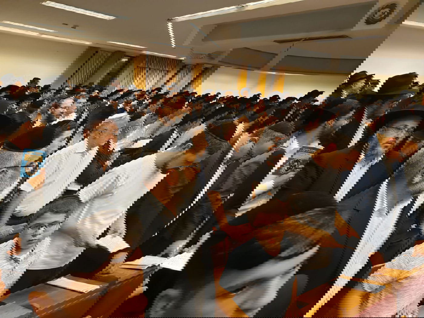 הסליחות בראשות הראשל"צ ו'חבר המועצת'