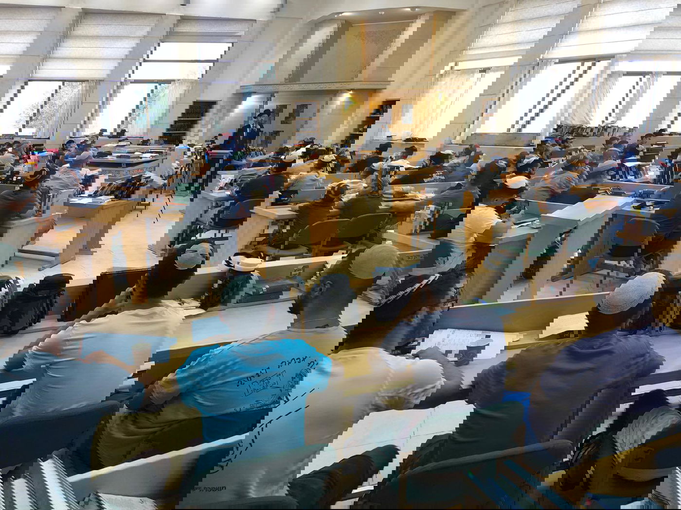 מסע החיזוק של הרב הראשי בישובי הדרום