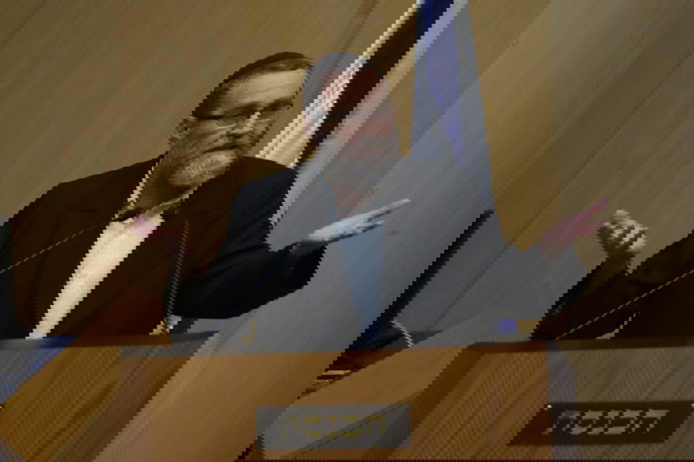 גפני נגד ליברמן: שקרן, אתה מזייף בבחירות