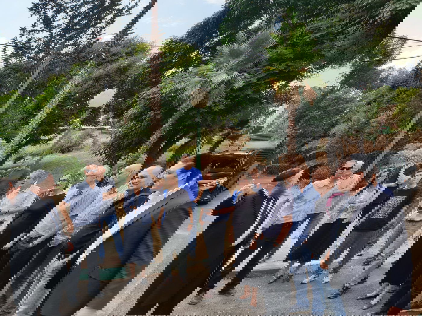 בכירי האוניברסיטה העברית התיישבו ל'חברותא' בישיבת ''עטרת שלמה'