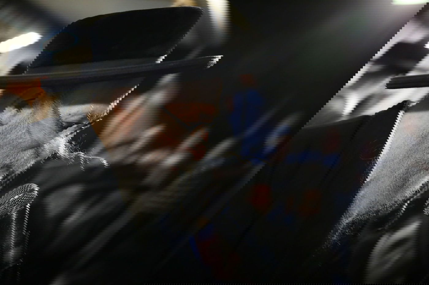 'העדה החרדית' ערכה מחאה; הקיצונים - הפגינו. צפו