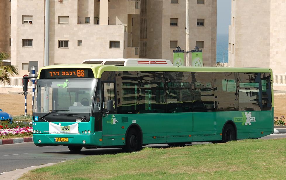 נוסעים חרדים מתלוננים: אגד תעבורה בשביתה פתאומית