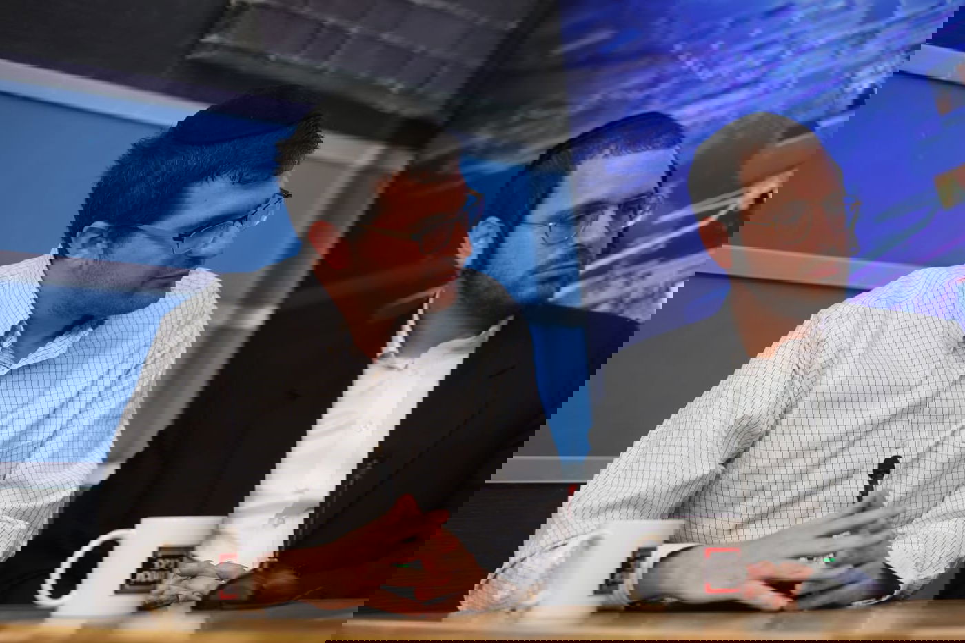 תיעוד ענק: כך נראה משדר ערב הבחירות ב'אולפן כיכר'