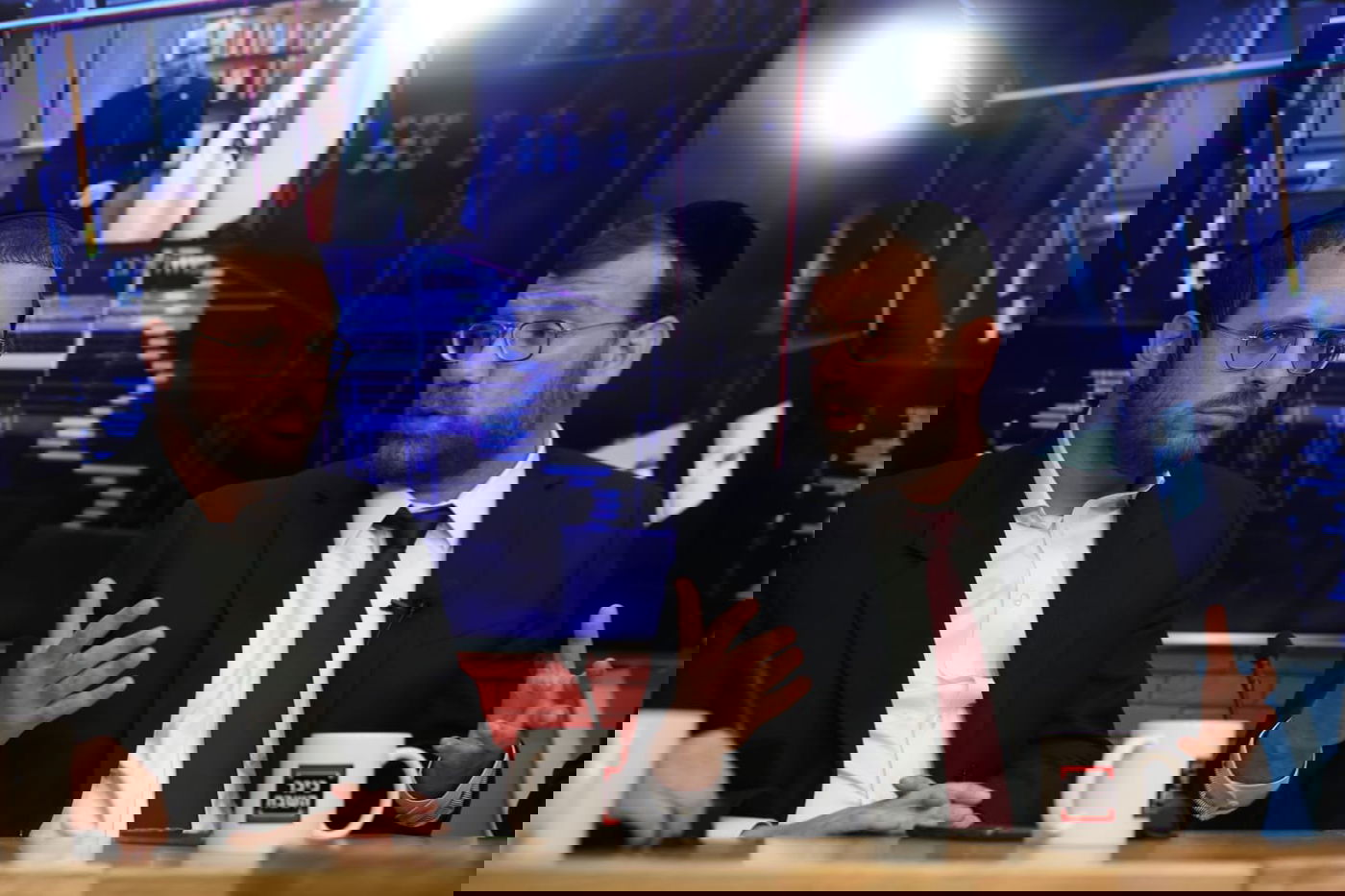 תיעוד ענק: כך נראה משדר ערב הבחירות ב'אולפן כיכר'