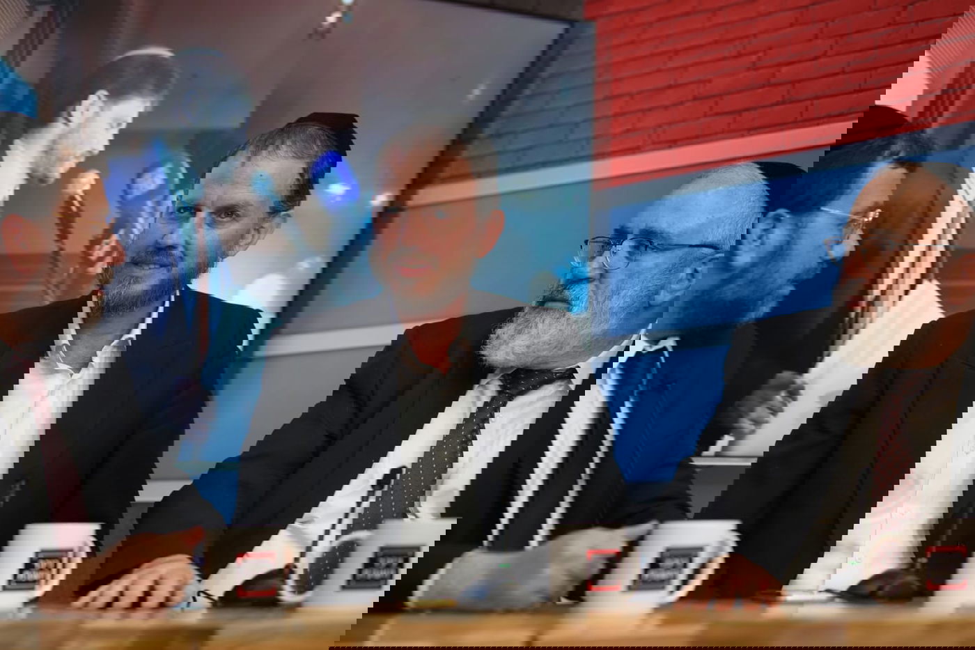 תיעוד ענק: כך נראה משדר ערב הבחירות ב'אולפן כיכר'