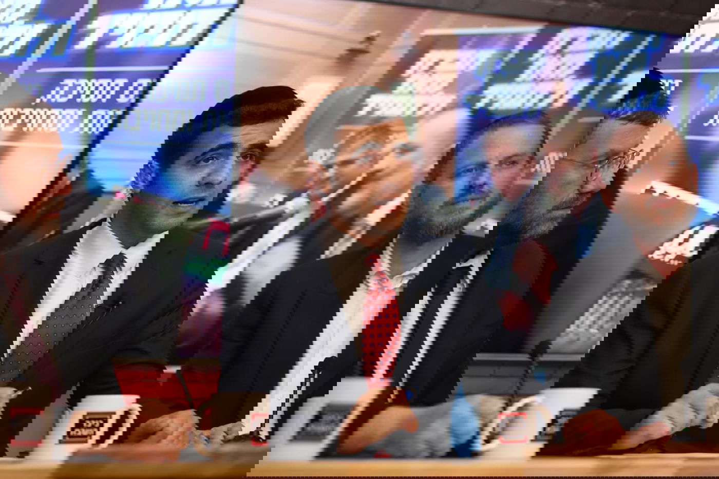 תיעוד ענק: כך נראה משדר ערב הבחירות ב'אולפן כיכר'