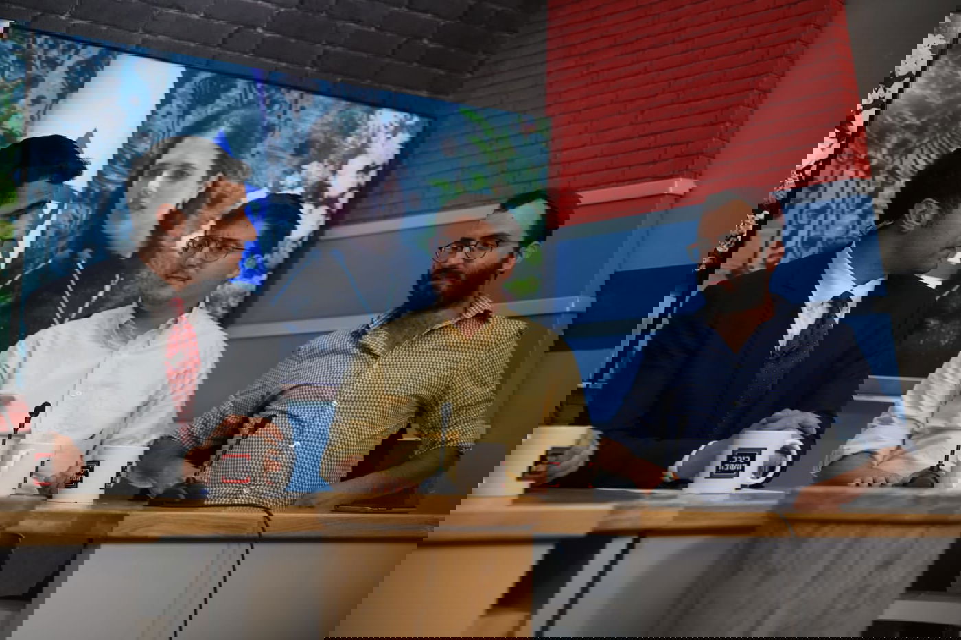 תיעוד ענק: כך נראה משדר ערב הבחירות ב'אולפן כיכר'