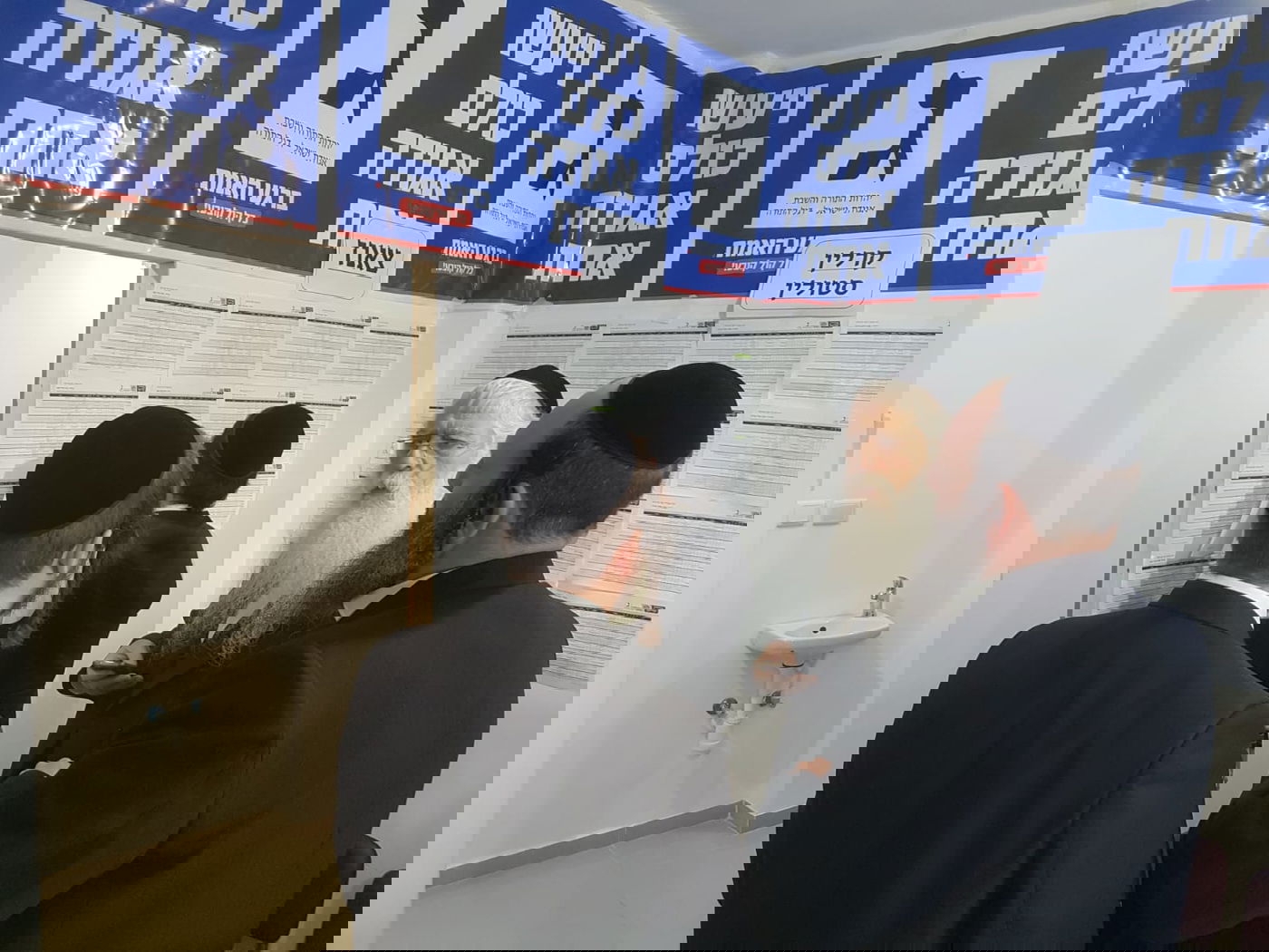 סגן השר מאיר פרוש בטבריה