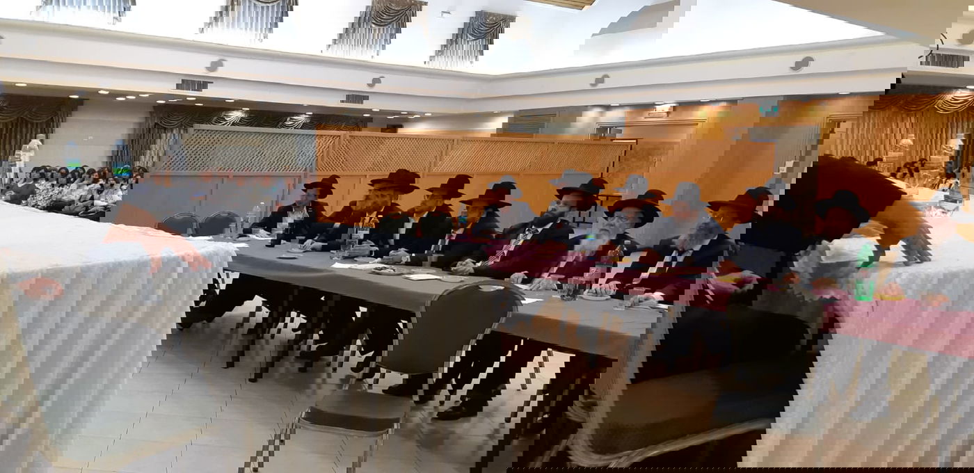 כינוס חירום: לבלום את הרישום המוקדם לסמינרים