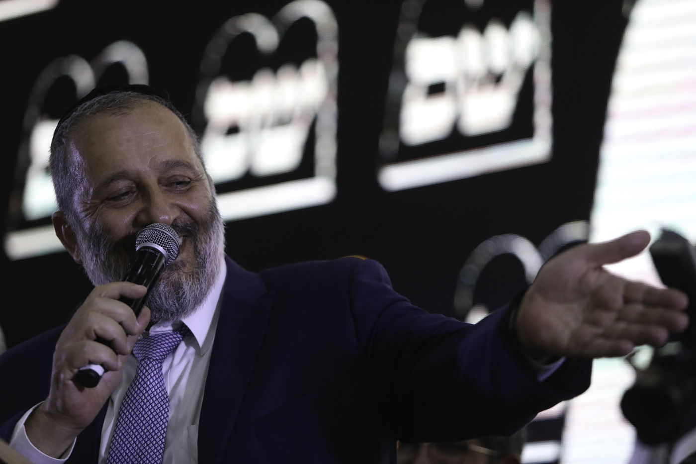 דרעי שלהב את פעיליו: "אין מפלגה כמו שלנו"