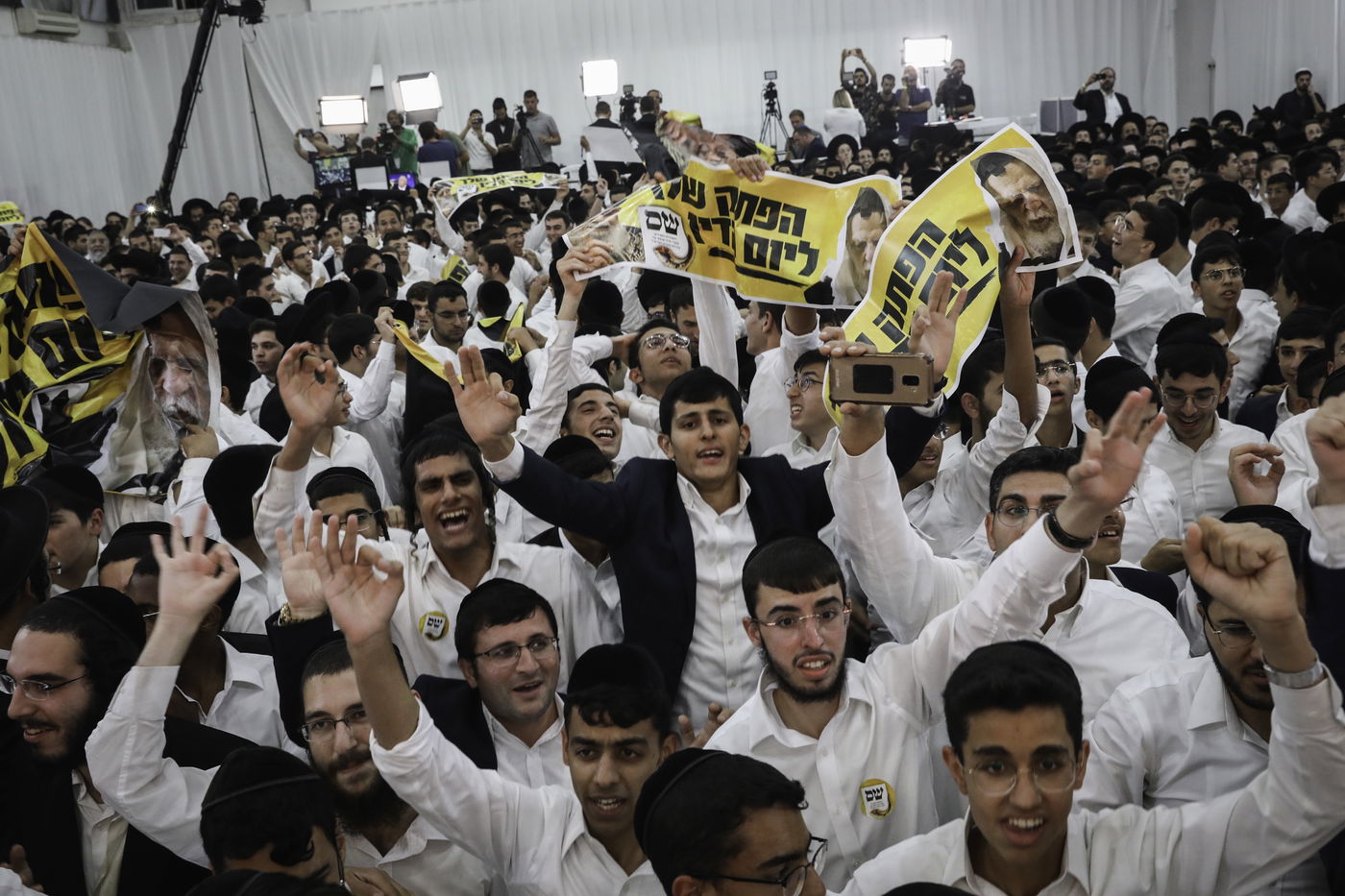 דרעי שלהב את פעיליו: "אין מפלגה כמו שלנו"