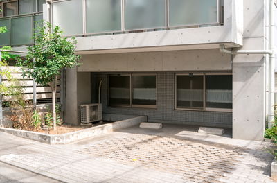 מה הדין: שימוש בחניון בית משותף ללא רשות