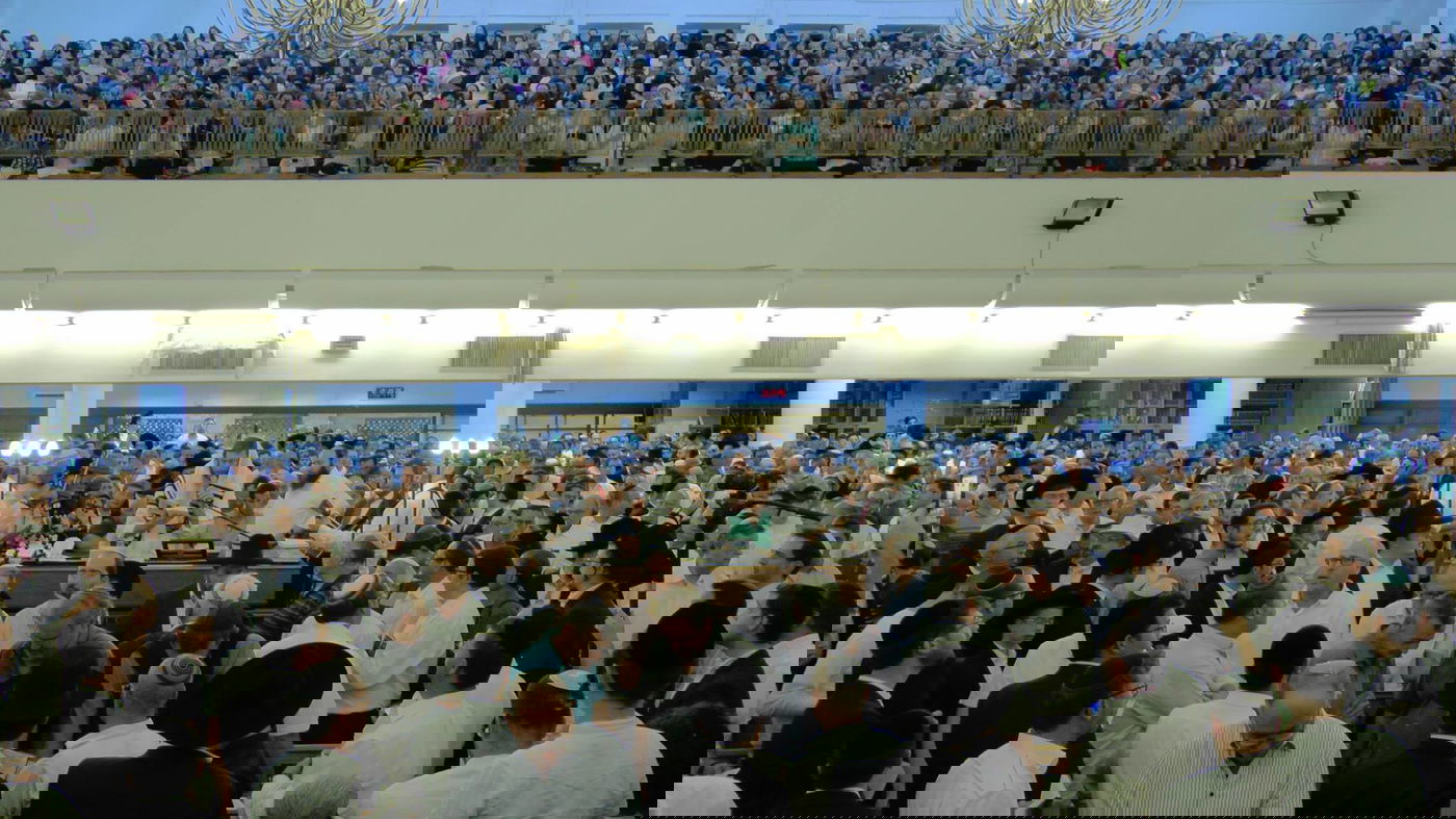 יצחק מאיר בסליחות לפני שנתיים