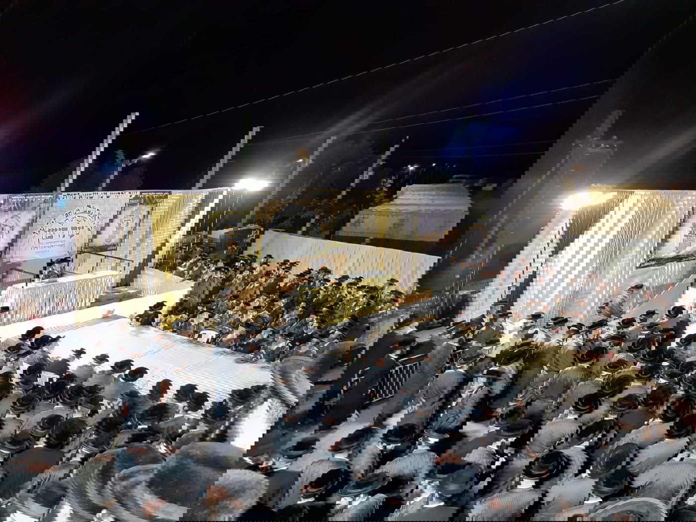 'תולדות אהרן' קיימו מעמד 'עת רצון' במירון