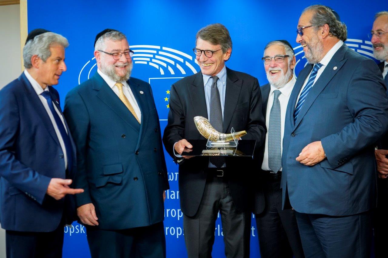 נשיא הפרלמנט האירופי לרבני אירופה: "אלחם בחקיקה אנטי דתית"