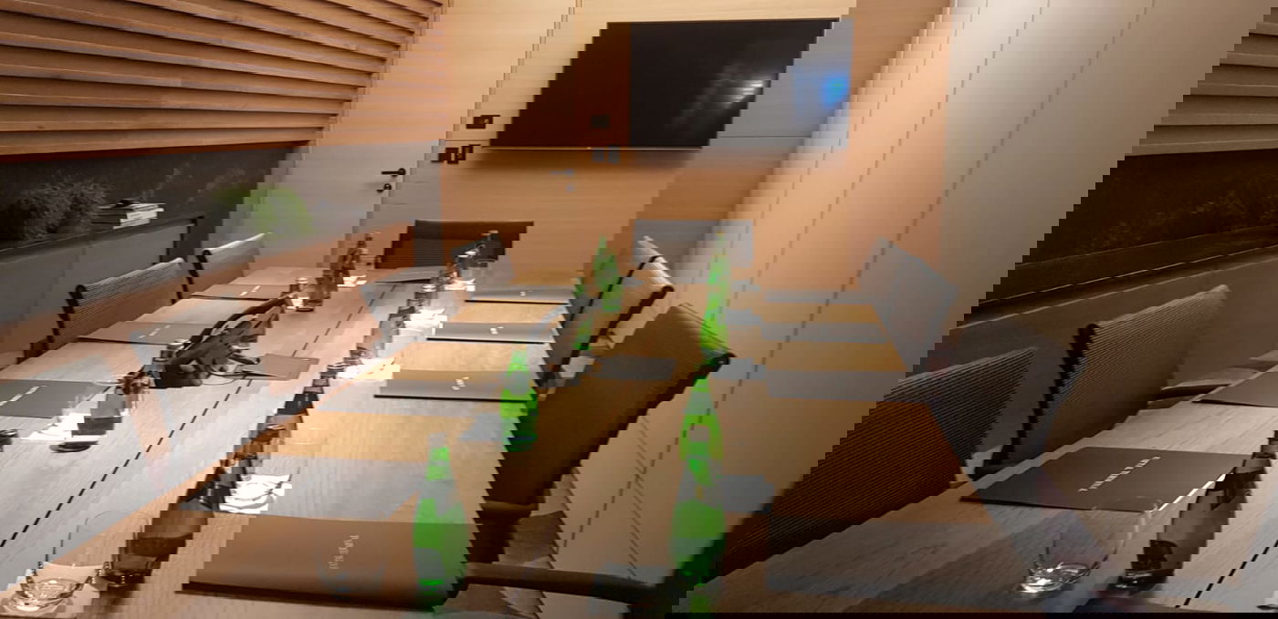 אנשי התיירות החרדים התפנקו בטרקלין. צפו