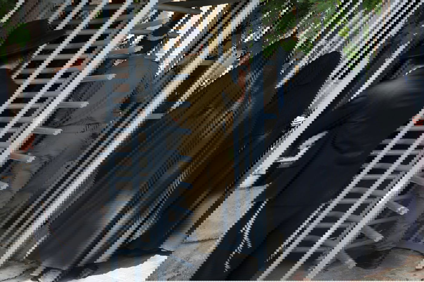 אשת השאלים נכנסה ללשכת גיוס: 'שיקצע'