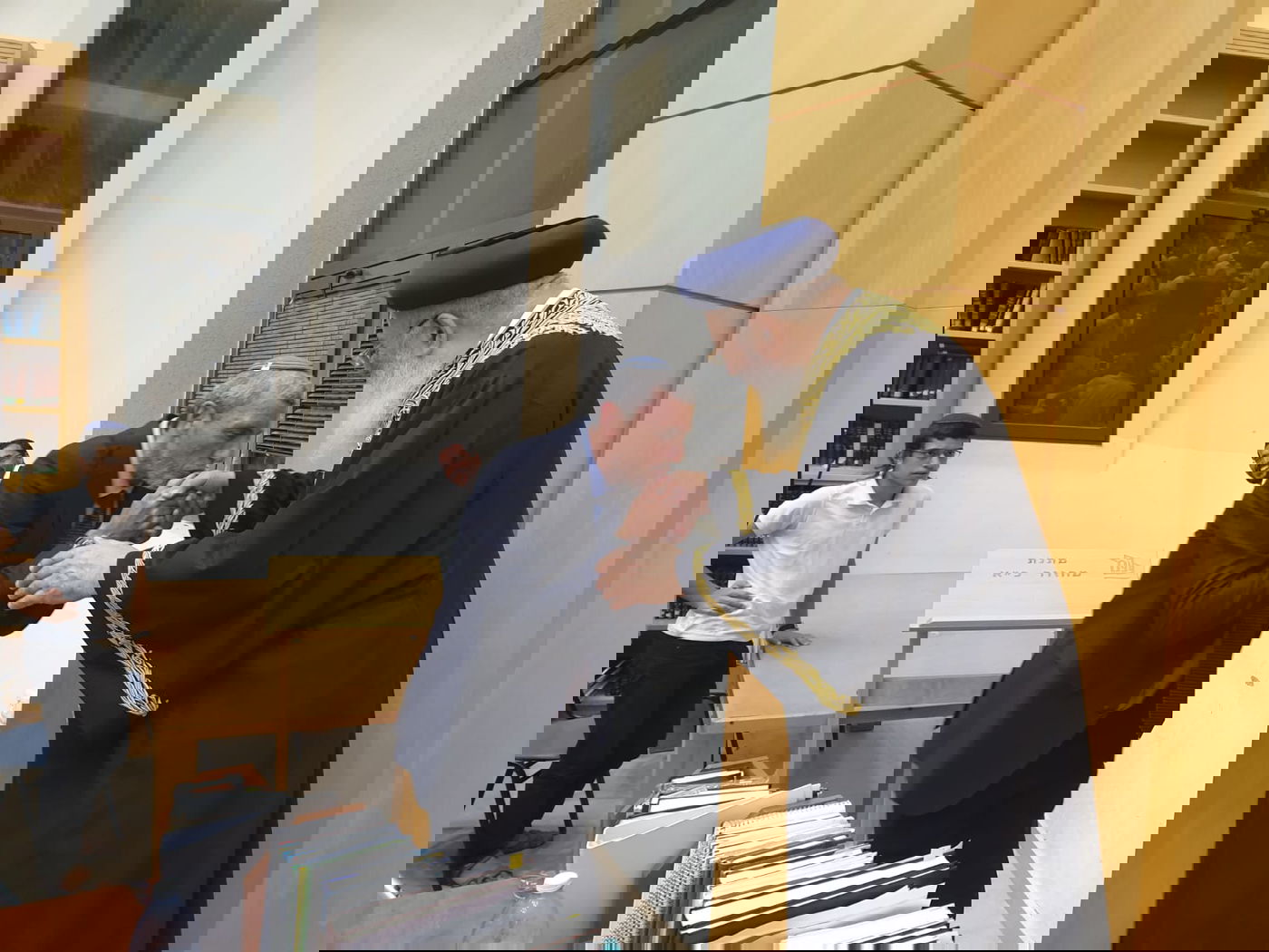 הראשון לציון הגר"ש עמאר חיזק את המכינה של שר החינוך