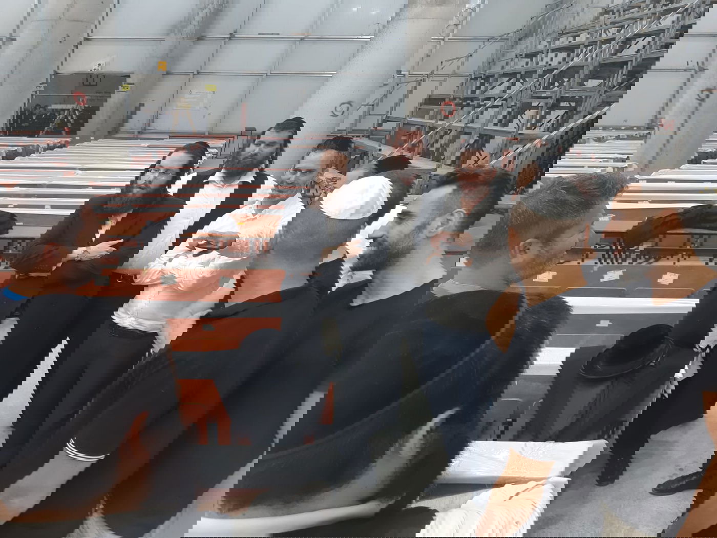 תיעוד: רמ"ט שר האוצר התברך משר התורה