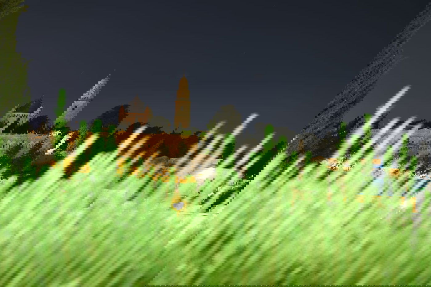 ימין משה הירושלמית מזווית מרהיבה  • צפו