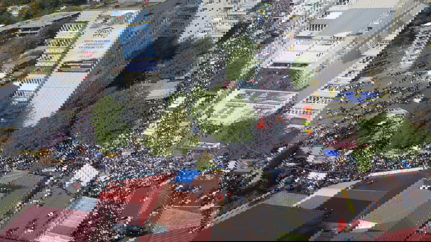 מעמד 'התיקון הכללי' באומן - בתיעוד מהאוויר • צפו