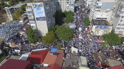 מעמד 'התיקון הכללי' באומן - בתיעוד מהאוויר • צפו