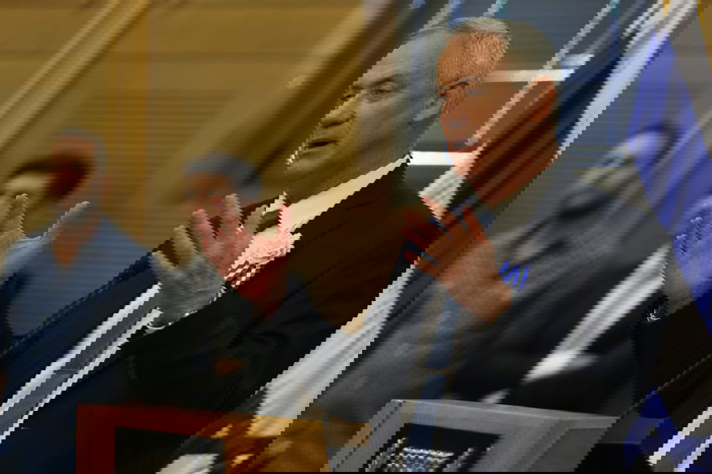 לפיד הודיע: "מוותר על הרוטציה - בשביל ממשלת אחדות"