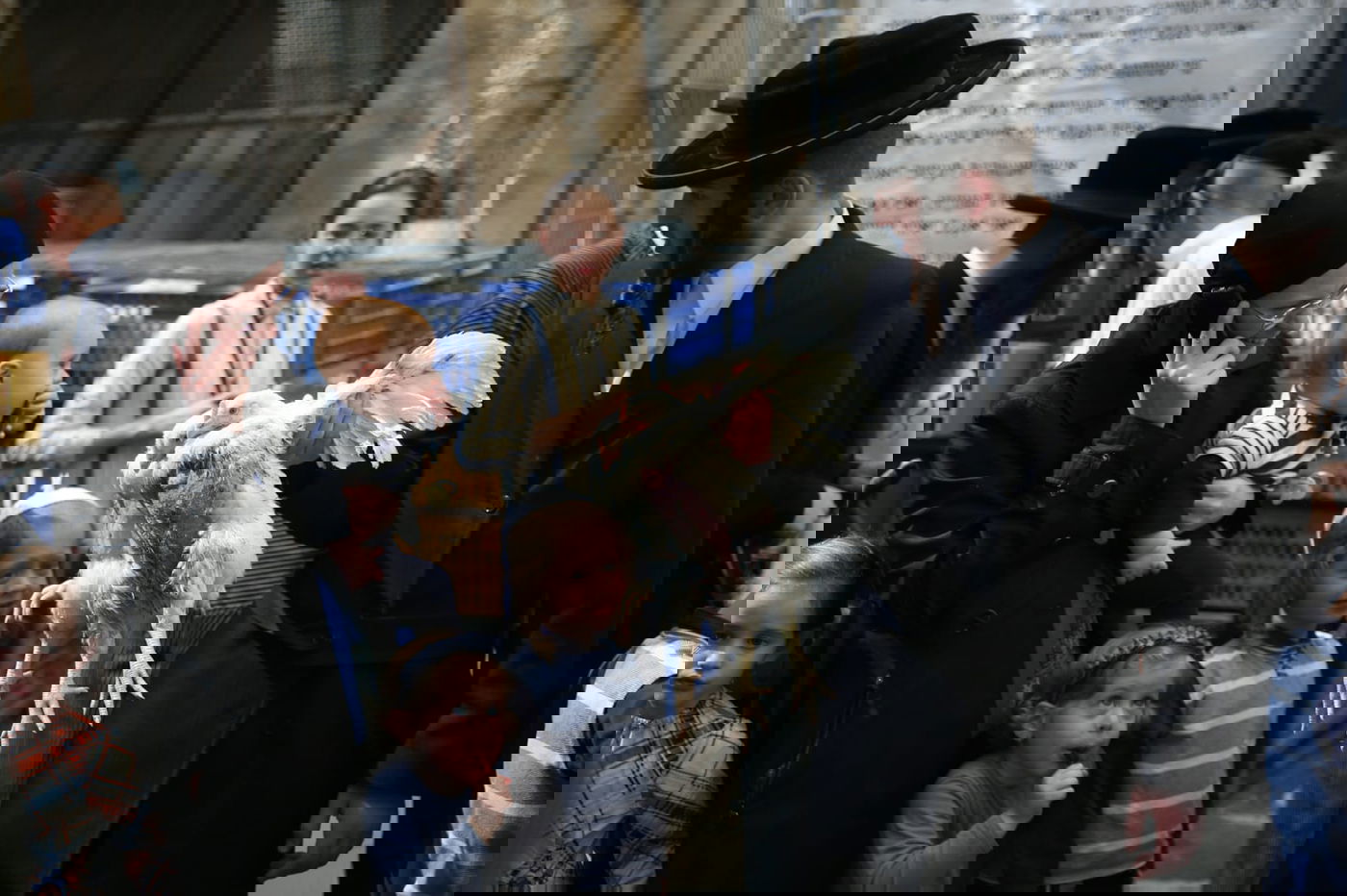 צפו: הירושלמים ערכו 'כפרות' על תרנגולים