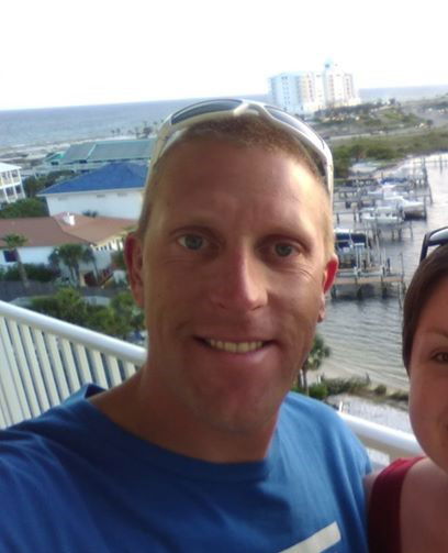 בא להפתיע ביום הולדת; וחמיו ירה בו למוות