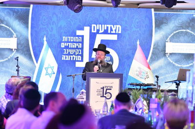 בנוכחות השגרירה: חצי מיליון נתרם למקווה