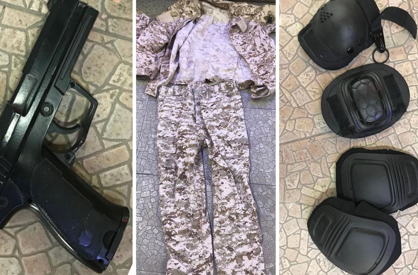 הפריטים שנמצאו בבית החשוד