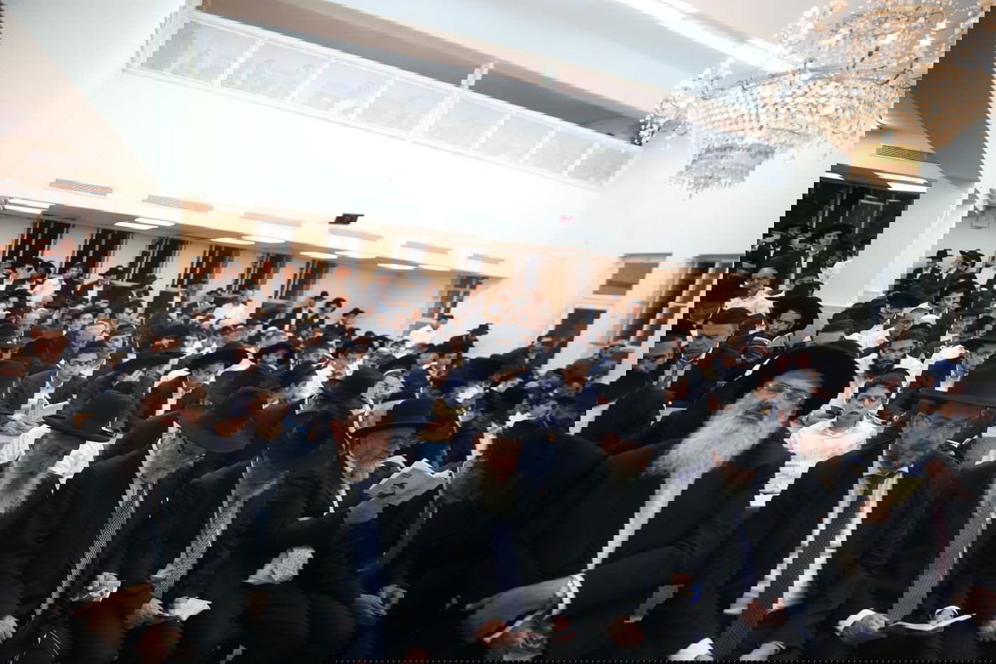 שבת שובה: הגרב"מ אזרחי ב'שיעור השבועי' ומעמד הסליחות ב'יזדים'