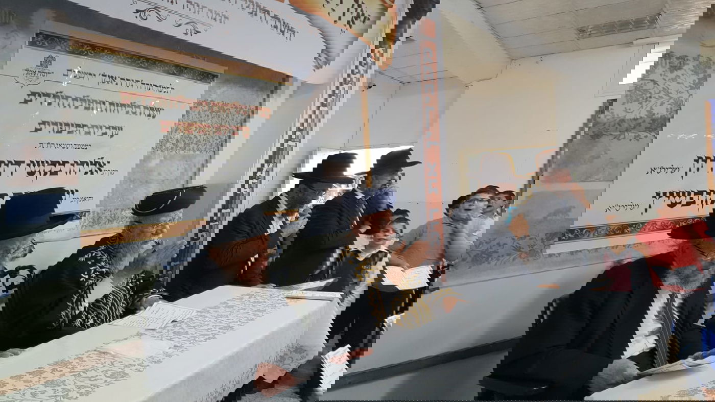 זקן הראשונים לציון בסליחות עם ילדי תשב"ר