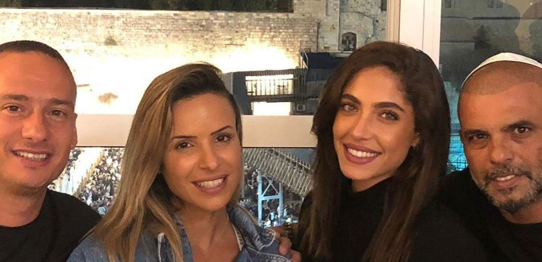 הזמר אייל גולן התפלל - וביקש סליחה מכל מי שנפגע ממנו