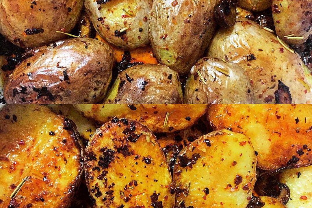 תפוחי אדמה ופטריות אפויים