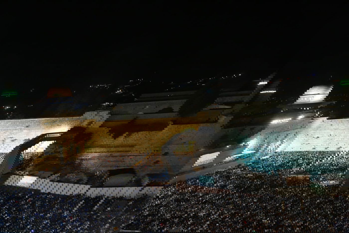 תיעוד מיוחד מעצרת הסליחות בכותל המערבי