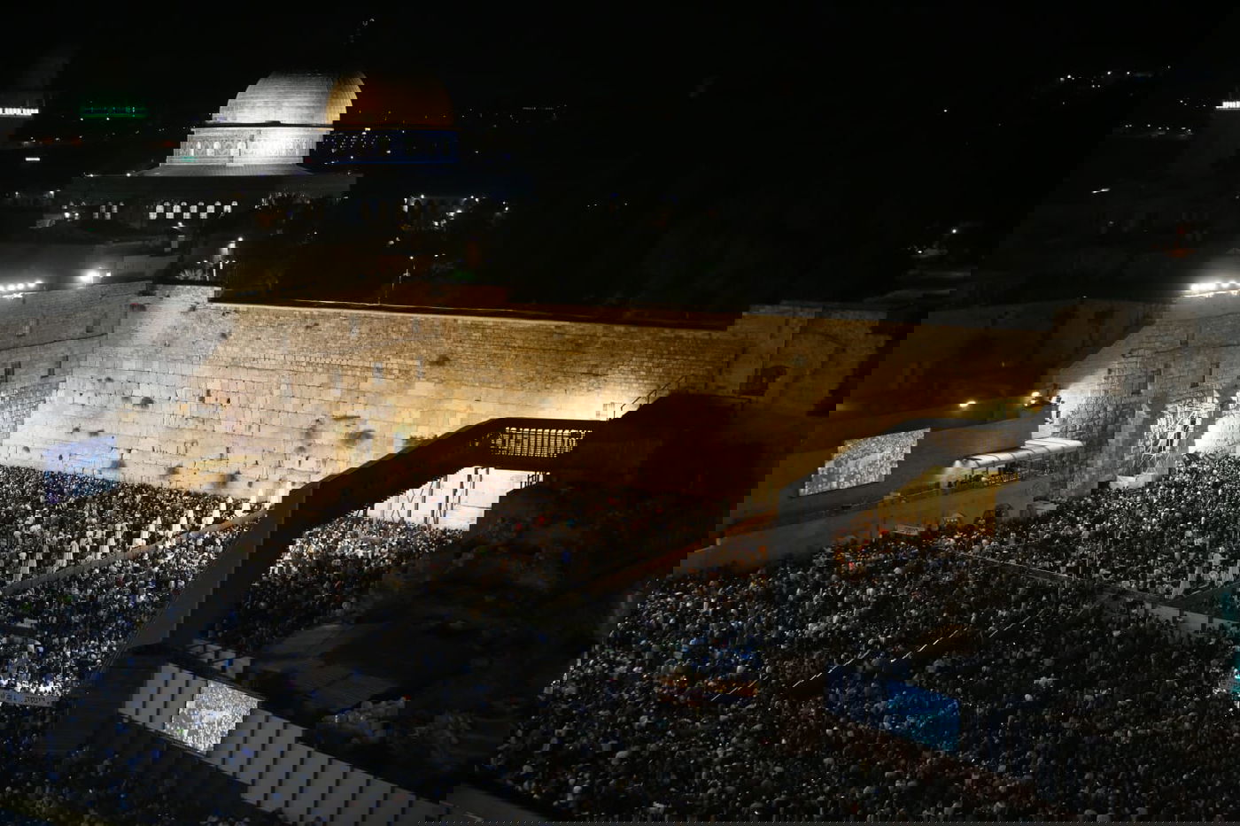 תיעוד מיוחד מעצרת הסליחות בכותל המערבי