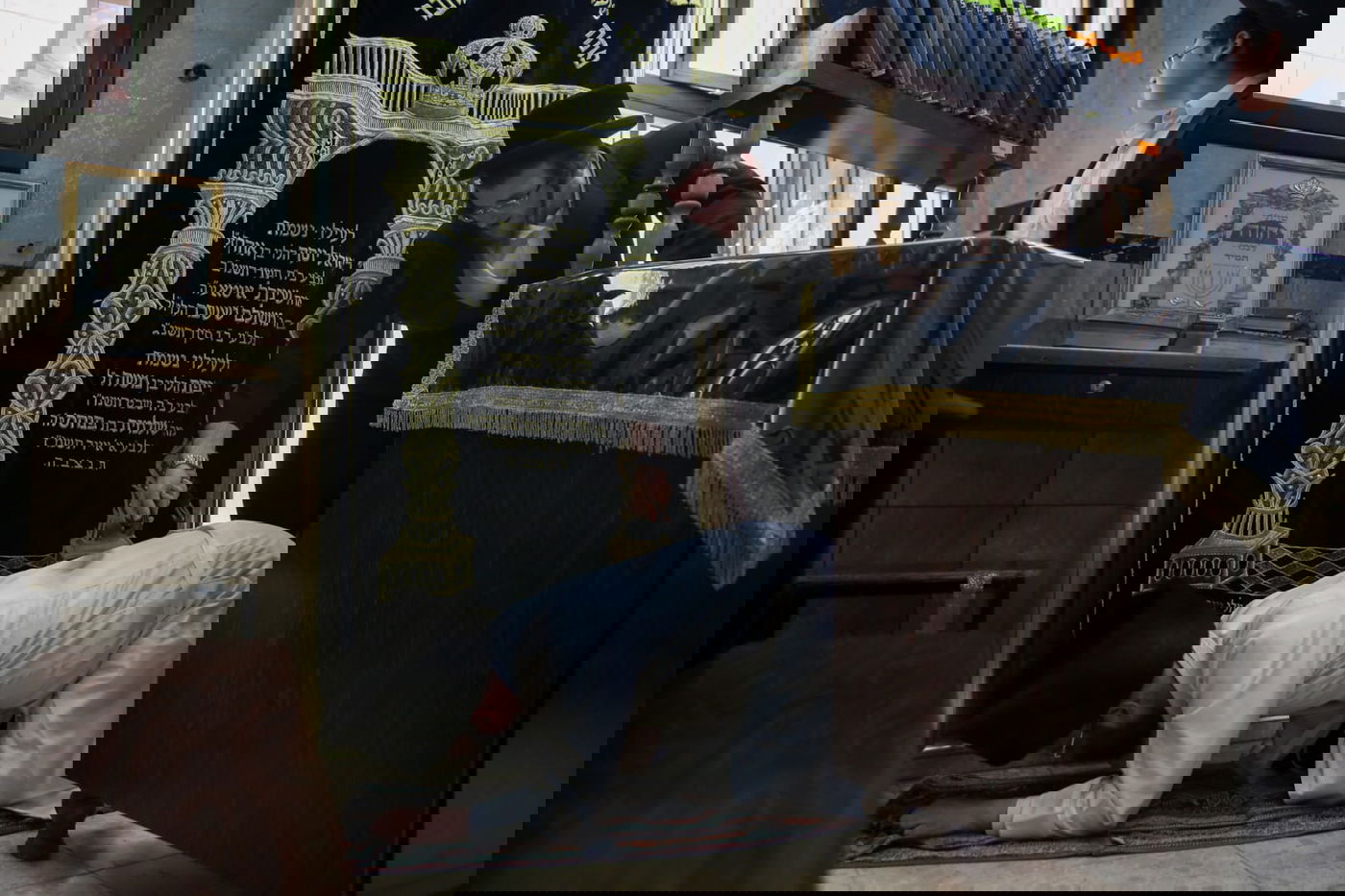 צפו: 'מלקות' אחרי מנחה של ערב יום כיפור