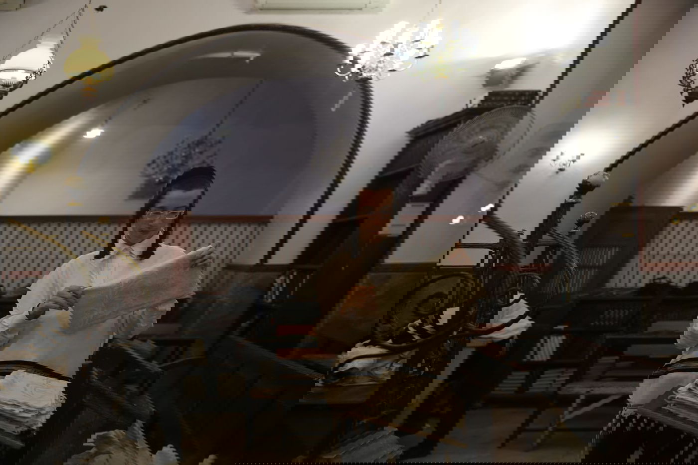 ד' מינים וסוכות: מוצאי כיפור - במאה שערים