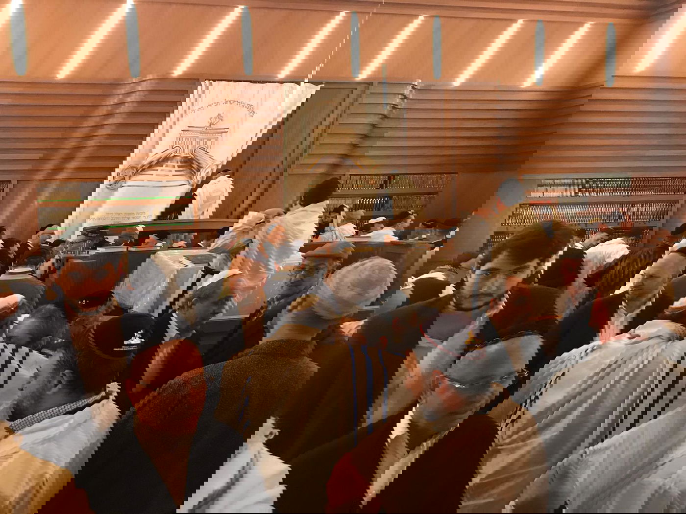 רבה של ברלין: לאבטח את בתי הכנסת בגרמניה