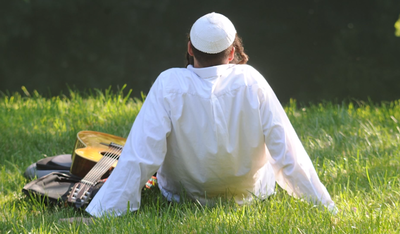 רועי צימרמן בסינגל חדש: "יהיו לרצון"