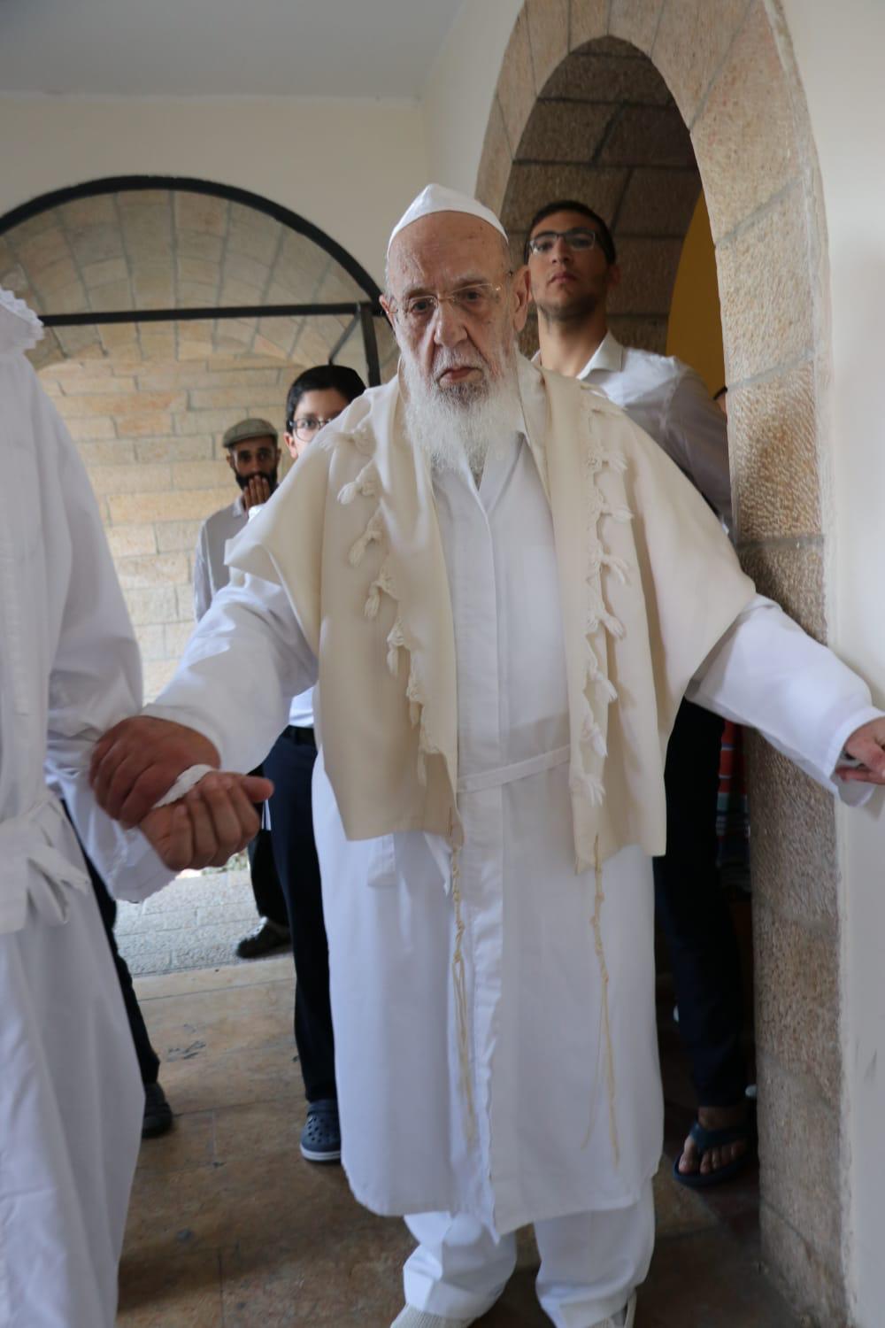 תיעוד: נשיא המועצת חכם שלום כהן והגר"ש בעדני בכיפור