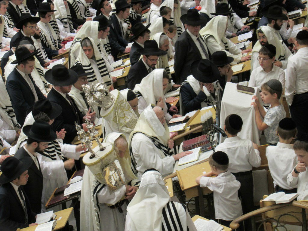 ה'כל נדרי' של ישיבת פוניבז': תיעוד מרטיט